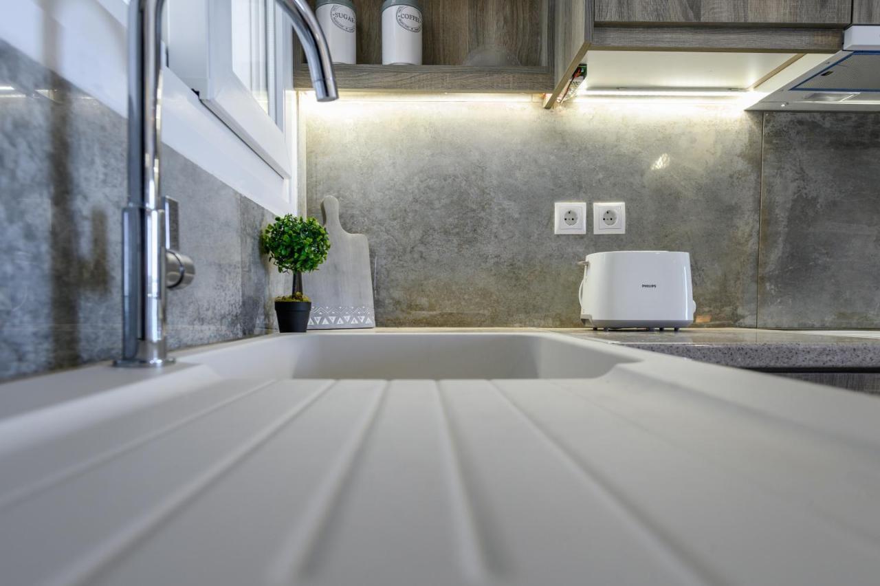 Bigblue Luxury Apartments Πόρος Εξωτερικό φωτογραφία
